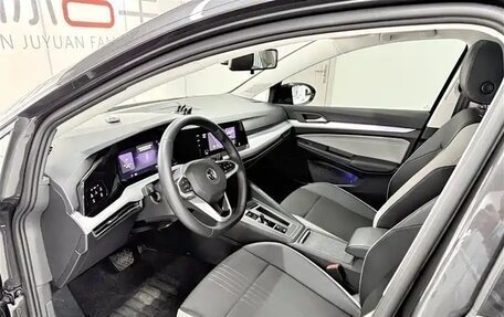 Volkswagen Golf VIII, 2023 год, 1 861 900 рублей, 10 фотография