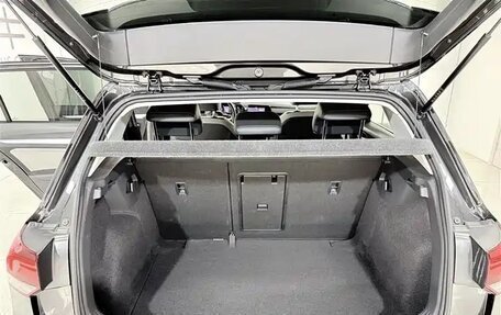 Volkswagen Golf VIII, 2023 год, 1 861 900 рублей, 18 фотография