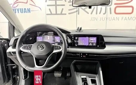 Volkswagen Golf VIII, 2023 год, 1 861 900 рублей, 7 фотография