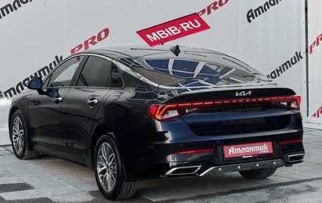 KIA K5, 2022 год, 2 200 000 рублей, 8 фотография