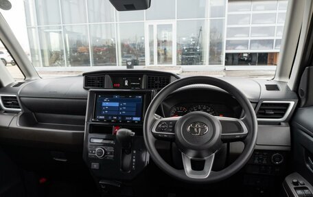 Toyota Roomy I, 2020 год, 1 450 000 рублей, 11 фотография