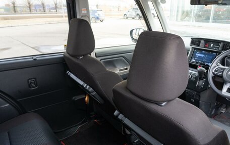 Toyota Roomy I, 2020 год, 1 450 000 рублей, 16 фотография