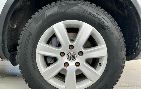 Volkswagen Touareg III, 2012 год, 1 800 000 рублей, 11 фотография