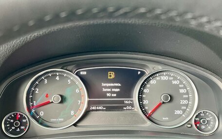 Volkswagen Touareg III, 2012 год, 1 800 000 рублей, 20 фотография