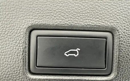 Volkswagen T-Roc I, 2023 год, 2 199 000 рублей, 17 фотография