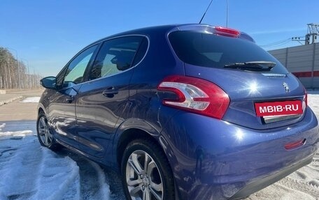 Peugeot 208 II, 2014 год, 665 000 рублей, 2 фотография