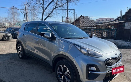 KIA Sportage IV рестайлинг, 2020 год, 2 650 000 рублей, 3 фотография