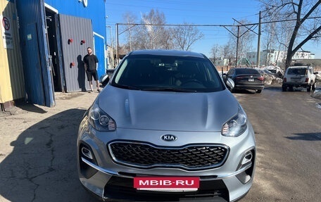 KIA Sportage IV рестайлинг, 2020 год, 2 650 000 рублей, 4 фотография