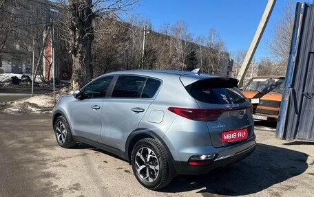 KIA Sportage IV рестайлинг, 2020 год, 2 650 000 рублей, 6 фотография