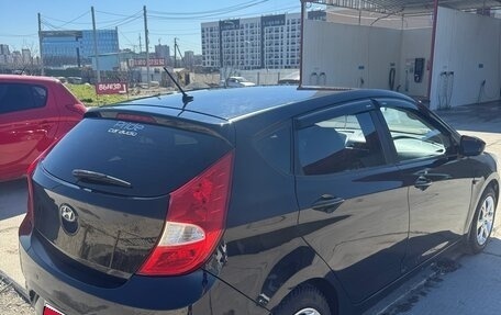 Hyundai Solaris II рестайлинг, 2014 год, 1 000 000 рублей, 4 фотография