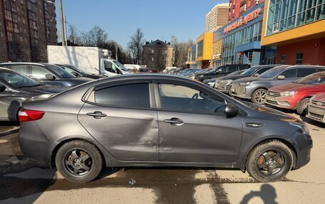 KIA Rio III рестайлинг, 2013 год, 700 000 рублей, 3 фотография