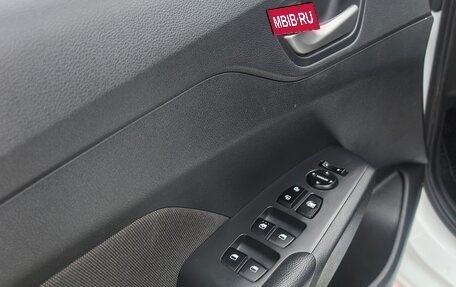 Hyundai Solaris II рестайлинг, 2018 год, 1 299 000 рублей, 9 фотография