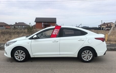 Hyundai Solaris II рестайлинг, 2018 год, 1 299 000 рублей, 4 фотография