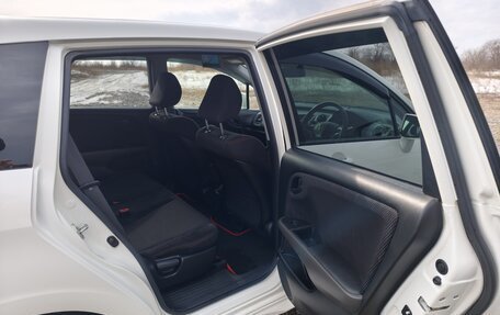 Honda Stream II, 2012 год, 1 345 000 рублей, 10 фотография