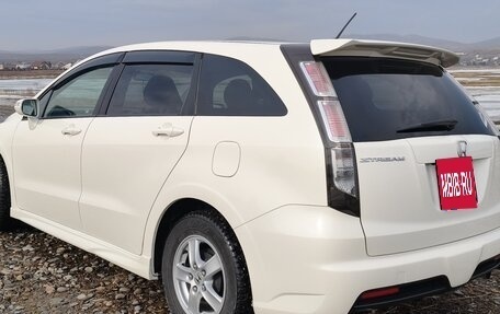 Honda Stream II, 2012 год, 1 345 000 рублей, 4 фотография