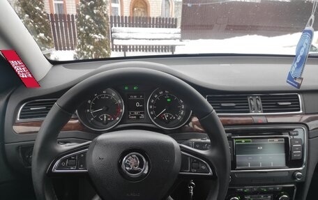 Skoda Superb III рестайлинг, 2013 год, 1 120 000 рублей, 10 фотография