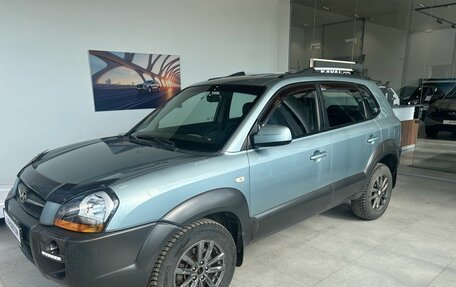 Hyundai Tucson III, 2008 год, 700 000 рублей, 2 фотография