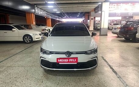 Volkswagen Golf VIII, 2022 год, 1 987 000 рублей, 2 фотография