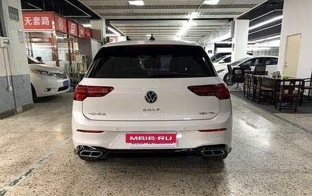 Volkswagen Golf VIII, 2022 год, 1 987 000 рублей, 7 фотография