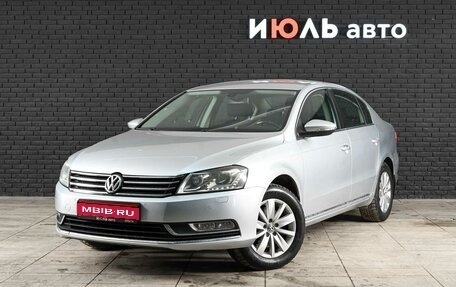 Volkswagen Passat B7, 2011 год, 1 075 000 рублей, 1 фотография