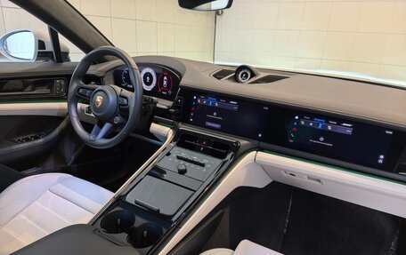 Porsche Panamera, 2024 год, 19 500 000 рублей, 9 фотография