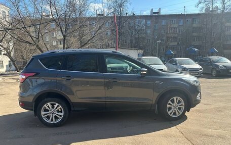 Ford Kuga III, 2019 год, 2 000 000 рублей, 4 фотография