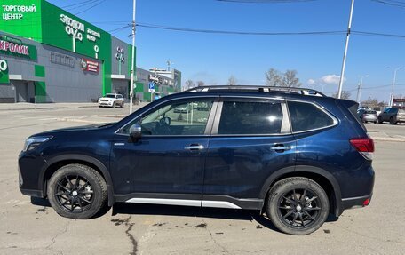 Subaru Forester, 2018 год, 2 500 000 рублей, 4 фотография