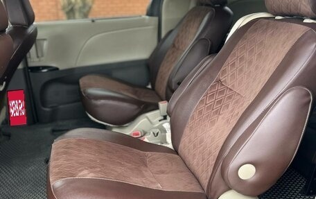 Toyota Sienna III, 2010 год, 2 100 000 рублей, 6 фотография