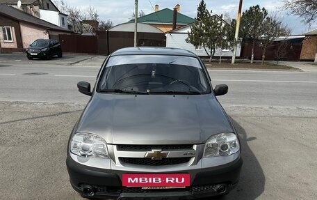 Chevrolet Niva I рестайлинг, 2013 год, 680 000 рублей, 3 фотография