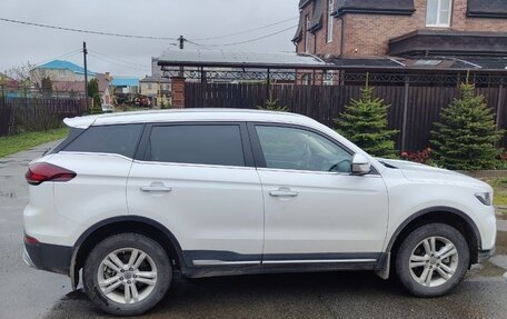 Geely Atlas, 2023 год, 2 150 000 рублей, 3 фотография
