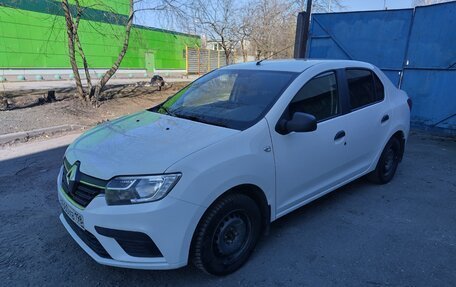 Renault Logan II, 2020 год, 950 000 рублей, 2 фотография