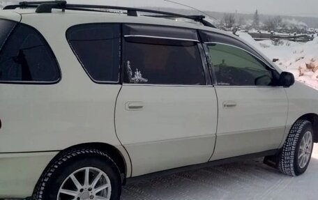 Toyota Ipsum II, 1998 год, 585 000 рублей, 2 фотография