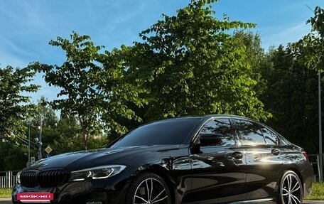 BMW 3 серия, 2019 год, 3 490 000 рублей, 19 фотография