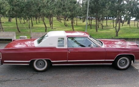 Lincoln Continental V, 1979 год, 3 фотография
