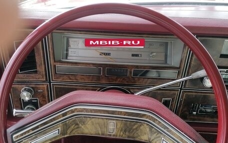 Lincoln Continental V, 1979 год, 12 фотография