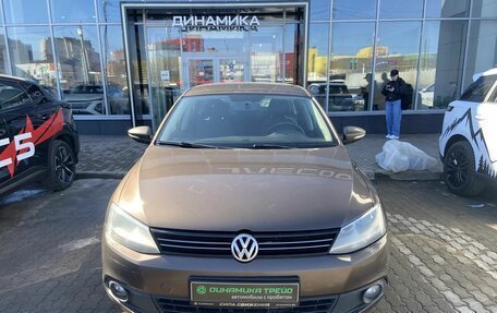 Volkswagen Jetta VI, 2012 год, 732 000 рублей, 2 фотография