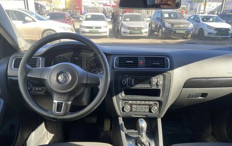 Volkswagen Jetta VI, 2012 год, 732 000 рублей, 12 фотография