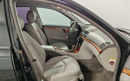 Mercedes-Benz E-Класс, 2008 год, 1 069 000 рублей, 22 фотография