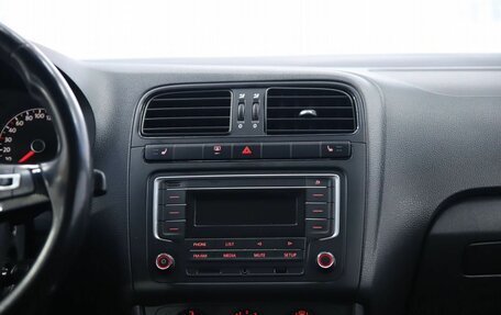 Volkswagen Polo VI (EU Market), 2018 год, 910 000 рублей, 13 фотография