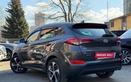 Hyundai Tucson III, 2016 год, 1 989 000 рублей, 6 фотография