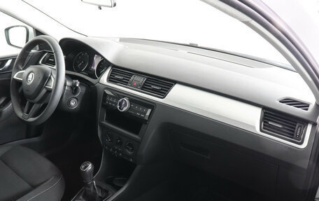 Skoda Rapid I, 2016 год, 825 000 рублей, 6 фотография