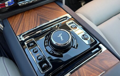 Rolls-Royce Cullinan, 2020 год, 36 500 000 рублей, 21 фотография