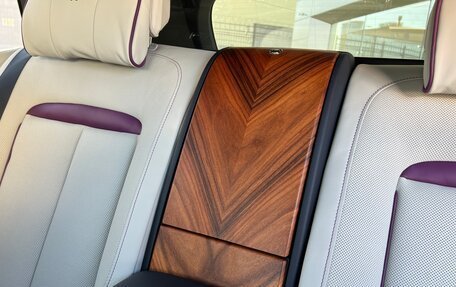 Rolls-Royce Cullinan, 2020 год, 36 500 000 рублей, 36 фотография