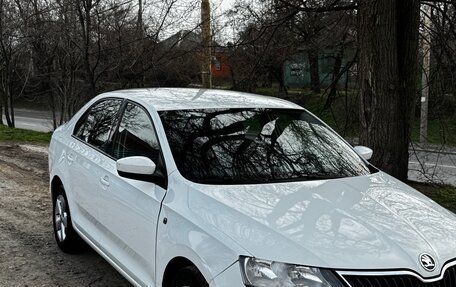 Skoda Rapid I, 2014 год, 780 000 рублей, 2 фотография