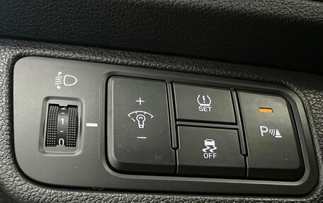 Hyundai Solaris II рестайлинг, 2020 год, 1 690 000 рублей, 9 фотография