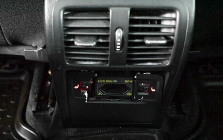 Volkswagen Passat B7, 2011 год, 1 075 000 рублей, 13 фотография