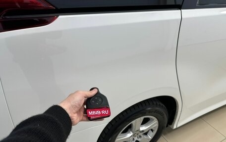 Toyota Alphard III, 2019 год, 4 999 999 рублей, 26 фотография