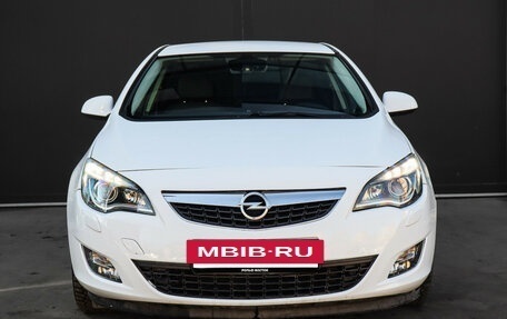 Opel Astra J, 2010 год, 770 000 рублей, 2 фотография