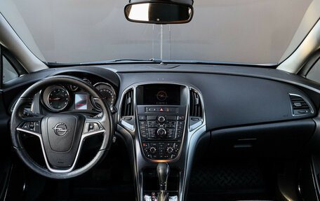 Opel Astra J, 2010 год, 770 000 рублей, 9 фотография
