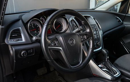 Opel Astra J, 2010 год, 770 000 рублей, 12 фотография